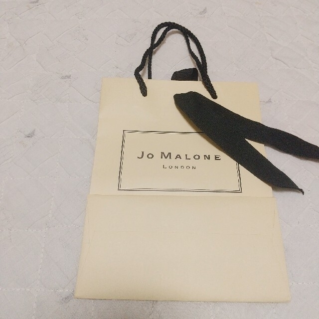 Jo Malone(ジョーマローン)のジョーマローン　ショッパー　紙袋 レディースのバッグ(ショップ袋)の商品写真