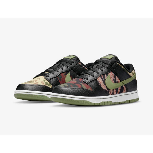 30cm NIKE DUNK LOW SE "BLACK MULTI CAMO"トラビススコット