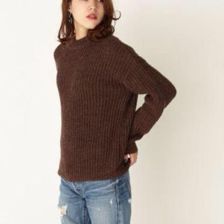 マウジー(moussy)のmoussy新品リブミドルネックニット 茶色(ニット/セーター)