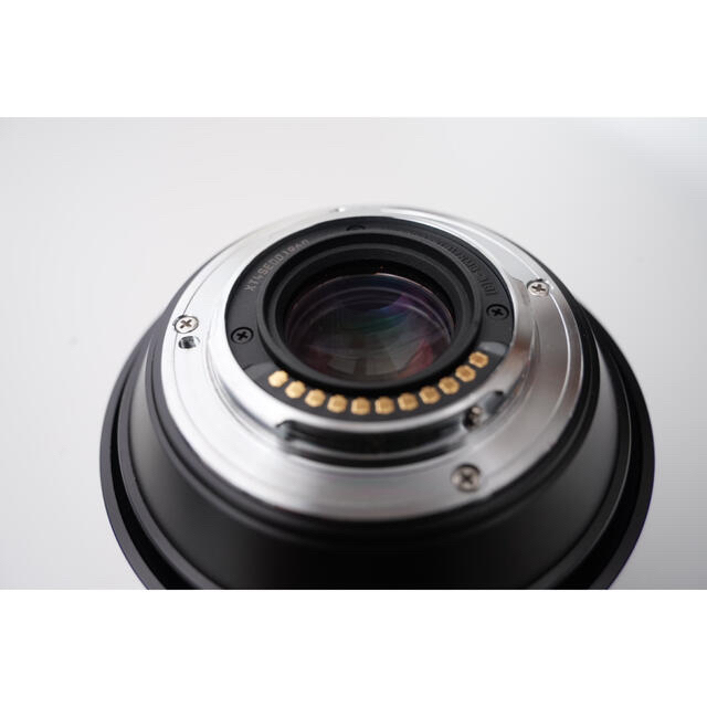 Panasonic(パナソニック)の値下げ中LEICA DG NOCTICRON 42.5mm / F1.2 AS〜 スマホ/家電/カメラのカメラ(レンズ(単焦点))の商品写真