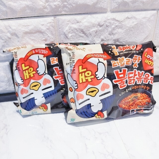 KALDI(カルディ)のプルダックポックンミョン プルダック炒め麺 ラブリーホット 2個 食品/飲料/酒の加工食品(インスタント食品)の商品写真