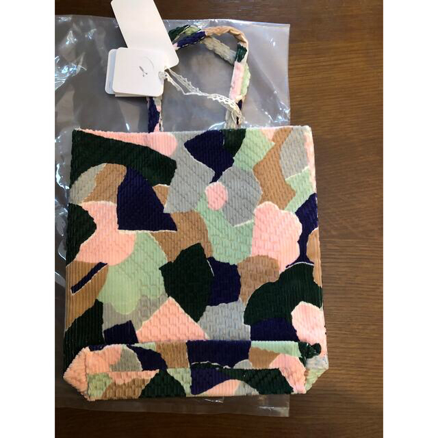 最終値下げ!ミナペルホネン トーストバッグ foliage ピンクミックス