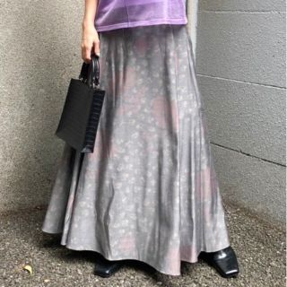 アメリヴィンテージ(Ameri VINTAGE)の新品未使用タグ付《AMERI》CHIARA MODEST FLARE SKIRT(ロングスカート)