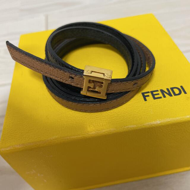 FENDI  ブレスレット レザー