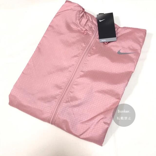 NIKE(ナイキ)のNIKE WOMENS ESSENTIAL HOODIE JACKET レディースのトップス(パーカー)の商品写真