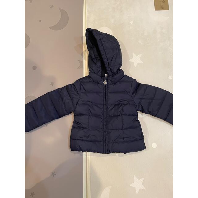 PETIT BATEAU(プチバトー)のプチバトー　中綿フード付きダウン　4ans キッズ/ベビー/マタニティのキッズ服女の子用(90cm~)(コート)の商品写真