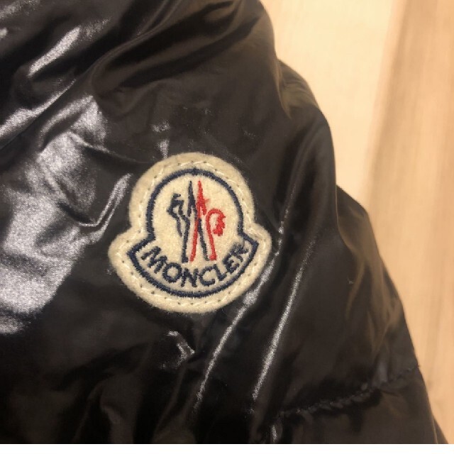 MONCLER(モンクレール)の週末値下げ！MONCLER　オースティン ダウンジャケット サイズ2 メンズのジャケット/アウター(ダウンジャケット)の商品写真