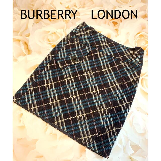 BURBERRY(バーバリー)の【美品】バーバリーロンドン　ノバチェック台形スカート レディースのスカート(ひざ丈スカート)の商品写真