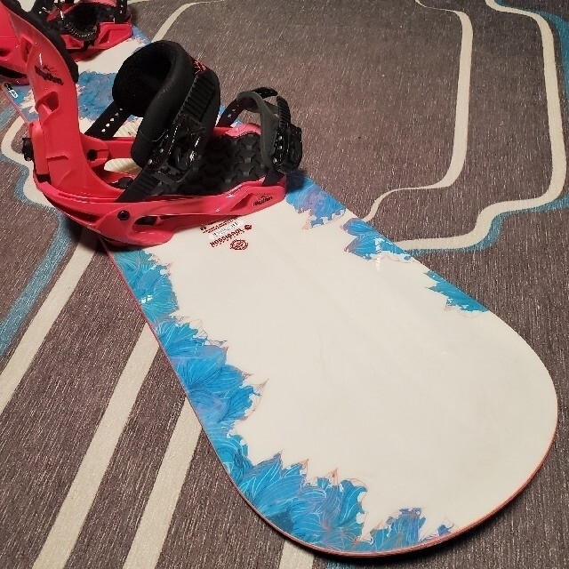 SALOMON(サロモン)のスノーボード　140 ロシニョール　サロモン　ビンディング　板　レディース　子供 スポーツ/アウトドアのスノーボード(ボード)の商品写真