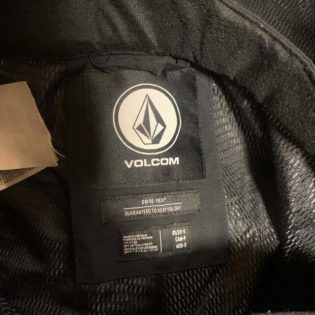 volcom(ボルコム)のボルコム　VOLCOM スノーボードウェア　ジップテック　ゴアテックス スポーツ/アウトドアのスノーボード(ウエア/装備)の商品写真