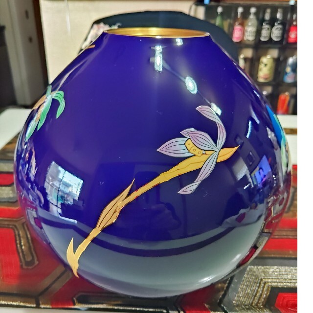 香蘭社　瑠璃釉　蘭絵　花瓶　有田焼　かわいい花器　瑠璃色　金彩　陶器　陶磁器香蘭社
