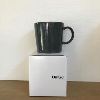 イッタラ(iittala)の【新品】イッタラ　マグカップ　ドッテドグレー(グラス/カップ)