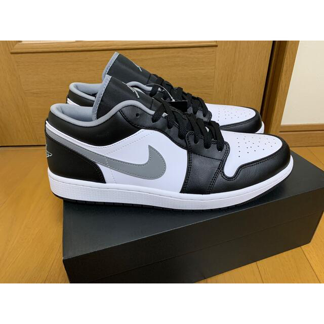 NIKE(ナイキ)の30cm NIKE AIR JORDAN 1 LOW SHADOW 2.0  メンズの靴/シューズ(スニーカー)の商品写真