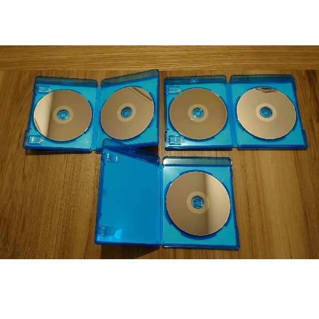 機動戦士Zガンダム　Blu-rayBox1・2 4