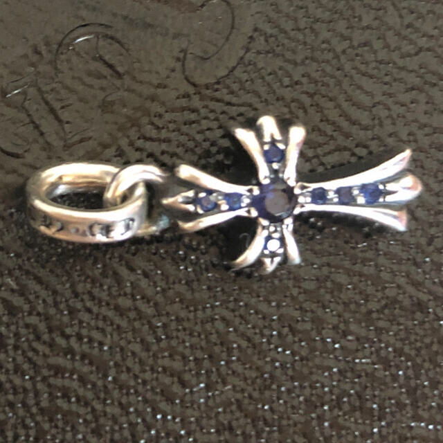 Chrome Hearts(クロムハーツ)のクロムハーツ ベビーファット パヴェ サファイア メンズのアクセサリー(ネックレス)の商品写真