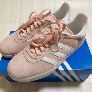 アディダス(adidas)のadidas スニーカー ガゼル ピンク 23センチ 箱あり(スニーカー)