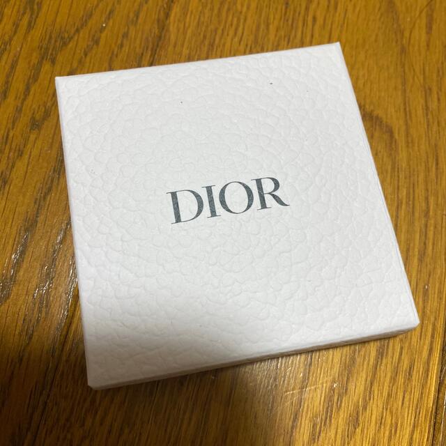 Dior(ディオール)のdior スマホリング スマホ/家電/カメラのスマホアクセサリー(その他)の商品写真