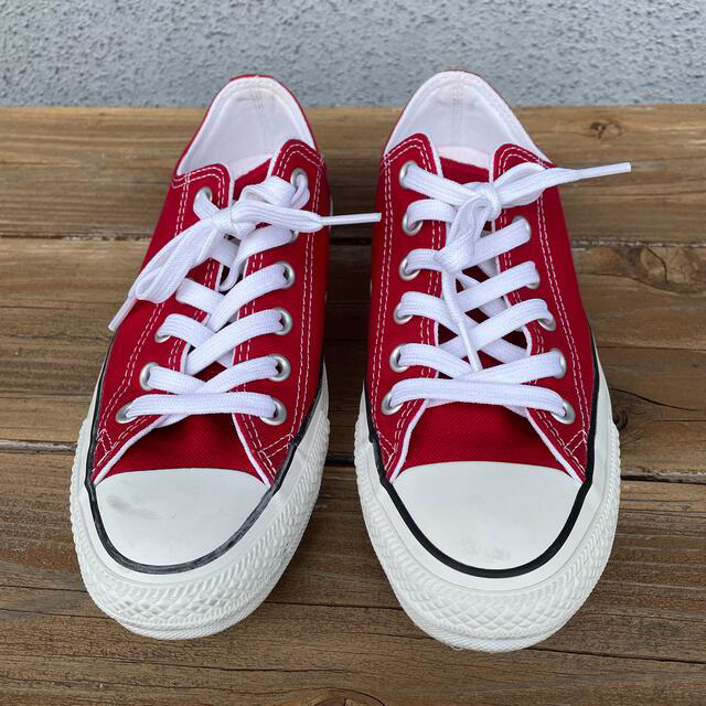 CONVERSE(コンバース)の【値下げ】箱付き　CONVERSE キャンバス　オールスター　ローカット　レッド レディースの靴/シューズ(スニーカー)の商品写真