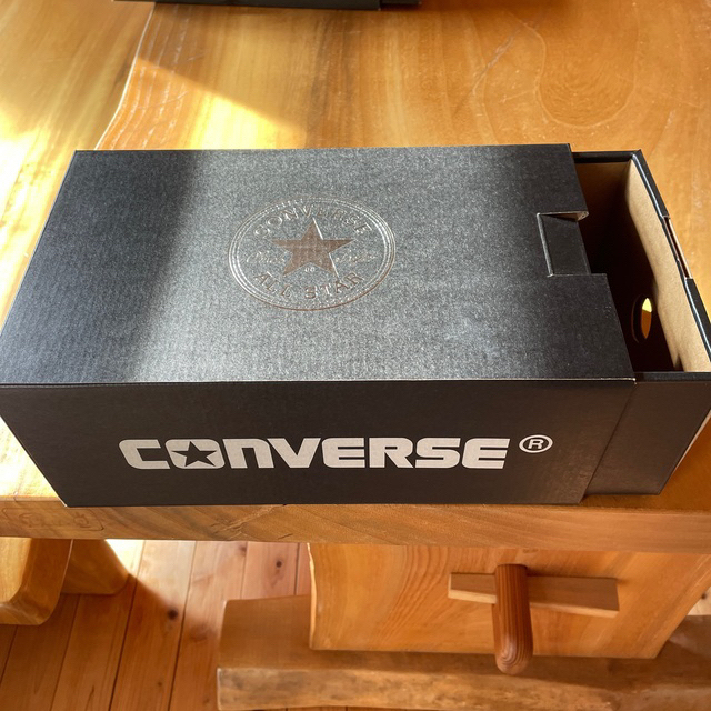 CONVERSE(コンバース)の【値下げ】箱付き　CONVERSE キャンバス　オールスター　ローカット　レッド レディースの靴/シューズ(スニーカー)の商品写真