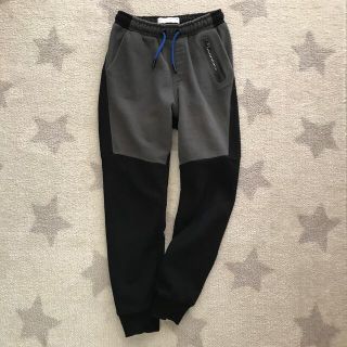 ザラキッズ(ZARA KIDS)のZARA KIDS 黒×グレースエットパンツ　128cm(パンツ/スパッツ)