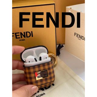 フェンディ(FENDI)の専用⭐︎(モバイルケース/カバー)