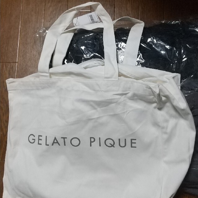gelato pique(ジェラートピケ)のジェラートピケ 2022福袋 新品 レディースのルームウェア/パジャマ(ルームウェア)の商品写真
