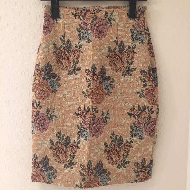MERCURYDUO(マーキュリーデュオ)のマーキュリーデュオ☆ゴブラン ペンシル スカート レディースのスカート(ひざ丈スカート)の商品写真