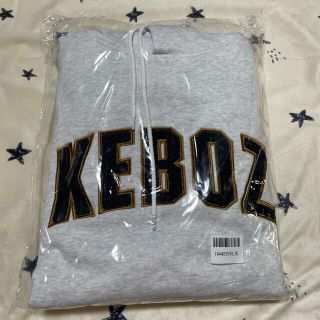 KEBOZ x FREAK'S STORE ARCH LOGO SWEAT(パーカー)