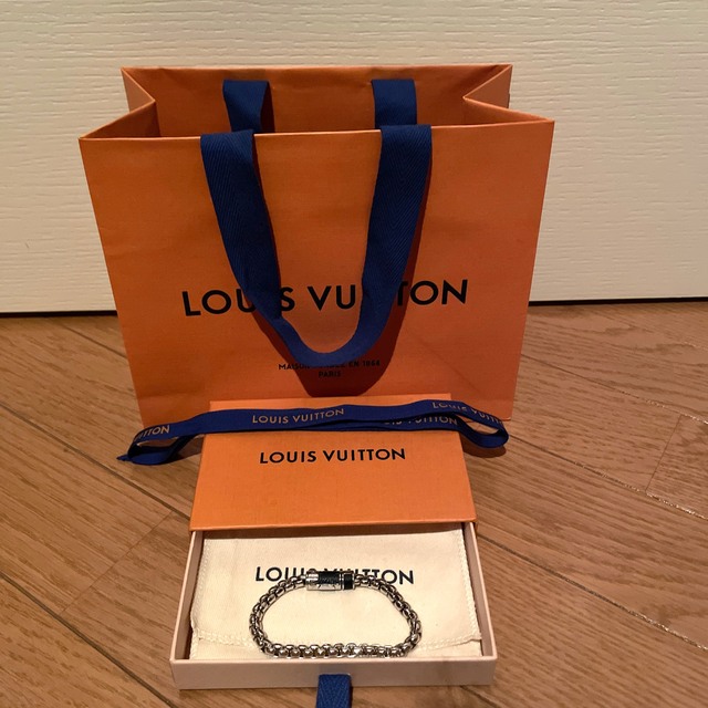 LOUIS VUITTON(ルイヴィトン)のルイヴィトン　ブレスレット メンズのアクセサリー(ブレスレット)の商品写真