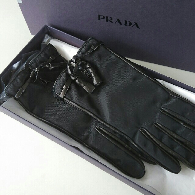 PRADA プラダ 手袋 新品同様 15045円 www.gold-and-wood.com