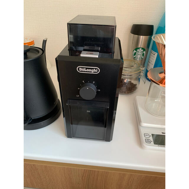 デロンギ コーヒーミル 電動　KG 79J