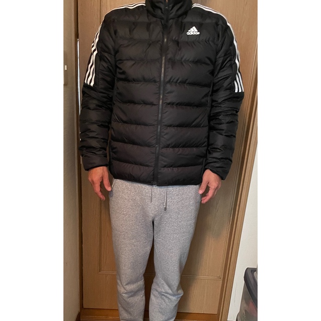 adidas - アディダス エッセンシャルズ ダウンジャケット IZG13の通販