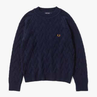 フレッドペリー(FRED PERRY)のFREDPERRY SPLIT BACK SWEATER ネイビー(ニット/セーター)