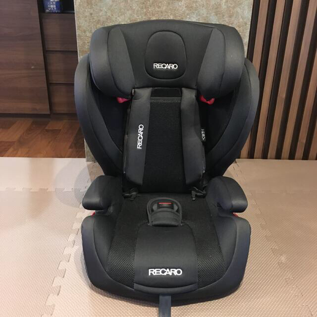 美品☆RECARO ジュニアシート　レカロ