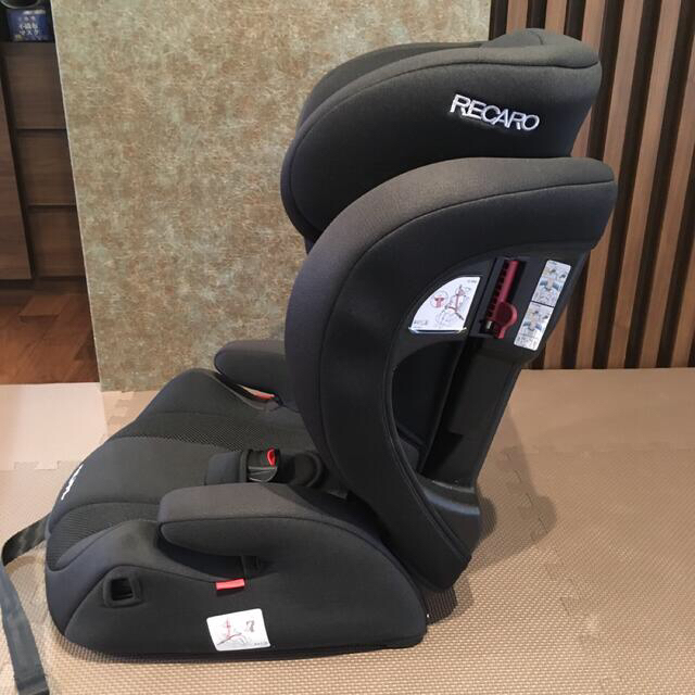 RECARO(レカロ)のRECARO レカロ チャイルドシート ジュニアシート キッズ/ベビー/マタニティの外出/移動用品(自動車用チャイルドシート本体)の商品写真