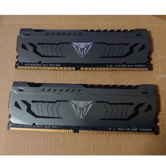 DDR4 3200 16GB (8GB x 2枚)PVS416G320C6KPCパーツ