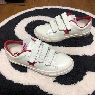 CONVERSE(スニーカー ・ レッド/赤色系)のフリマアイテム一覧 CONVERSE(スニーカー ・ レッド/赤色系)のフリマアイテム一覧