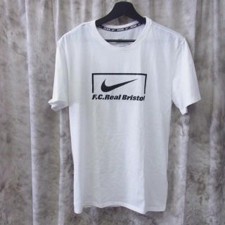 エフシーアールビー(F.C.R.B.)の【完売人気モデル】FCRB 16ss ナイキコラボ　ゴールtシャツ(Tシャツ/カットソー(半袖/袖なし))