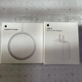 アップル(Apple)のApple純正 MagSafe充電器＆20W USB-C充電アダプタ(バッテリー/充電器)