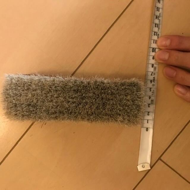 BRUNELLO CUCINELLI(ブルネロクチネリ)のラスト1 新品 石川ブラシ イシカワブラシ 白馬毛 ニット カシミア 靴みがき メンズのトップス(ニット/セーター)の商品写真