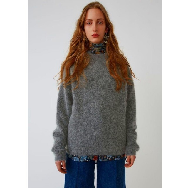 ACNE(アクネ)の美品　アクネ ストゥディオズ DRAMATIC MOHAIR レディースのトップス(ニット/セーター)の商品写真