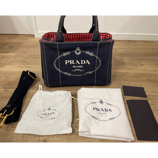 PRADA カナパ　赤チェック　付属品完備　クリーニング済み