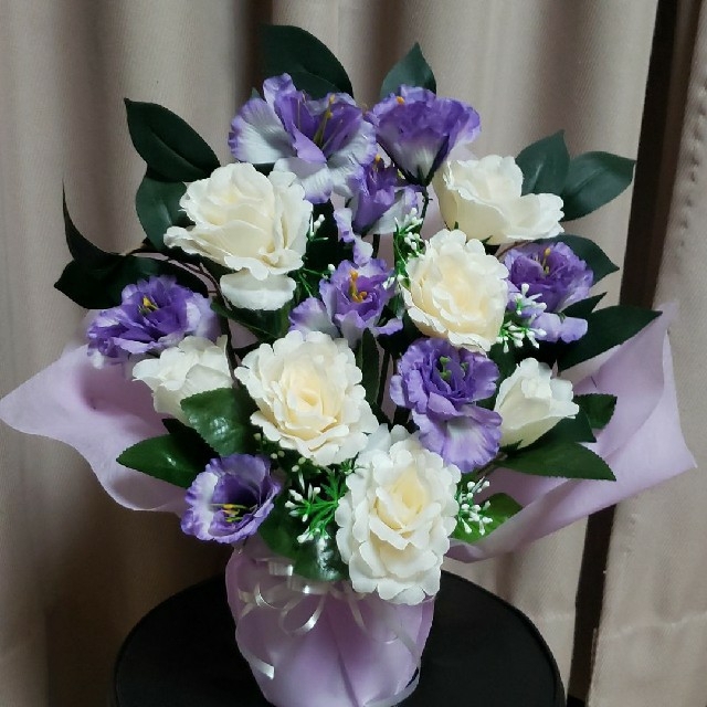 【大注目】 仏花 造花アレンジ 白薔薇&紫のお花 その他 【大注目】 仏花 造花アレンジ 白薔薇&紫のお花 その他
