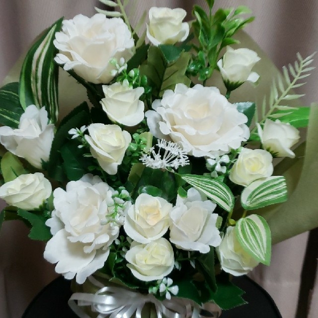 仏花　造花アレンジ　白い薔薇 1
