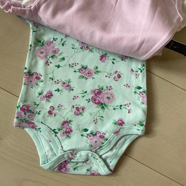 LAURA ASHLEY(ローラアシュレイ)のローラーアシュレイ　ベビーロンパース　0-3month 5枚 キッズ/ベビー/マタニティのベビー服(~85cm)(ロンパース)の商品写真