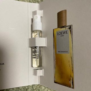 ロエベ(LOEWE)のロエベ　オーラピンク　香水サンプル(香水(女性用))