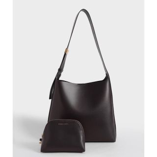 チャールズアンドキース(Charles and Keith)の【CHARLES &KEITH】シングルハンドル ラージホーボーバッグ /(トートバッグ)