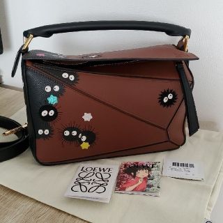 ロエベ(LOEWE)のロエベ  千と千尋の神隠し LOEWE ススワタリ パズルバッグ スモール(ショルダーバッグ)