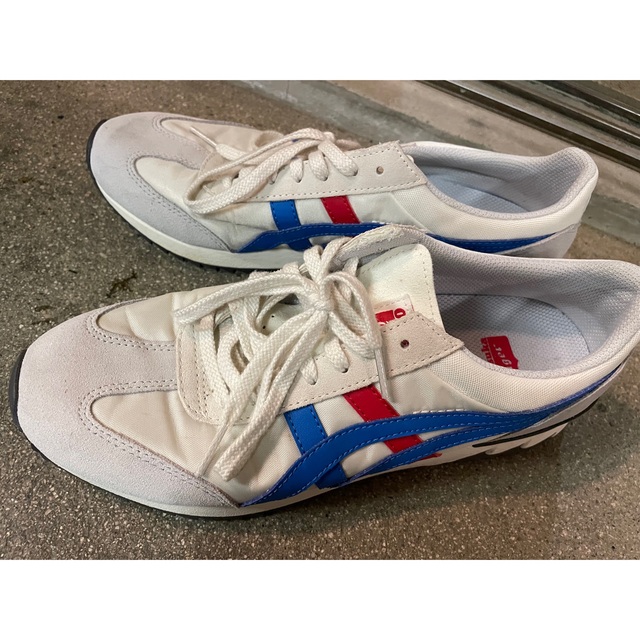 Onitsuka Tiger(オニツカタイガー)のOnitsuka Tiger レディースの靴/シューズ(スニーカー)の商品写真