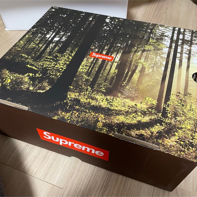 Supreme(シュプリーム)のSupreme × Timberland Field Boot "Brown" メンズの靴/シューズ(ブーツ)の商品写真